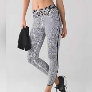 Lululemon Athletica Black and White Patterned Leggings